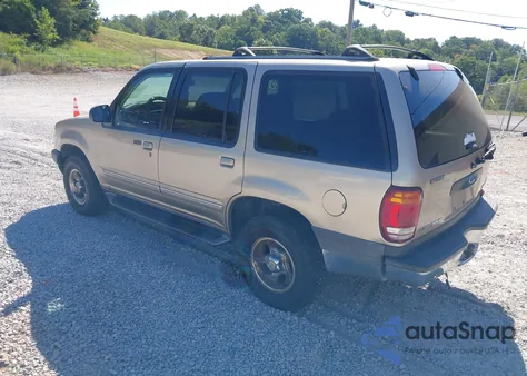 2000 Ford Explorer Xlt из США, поврежденный, VIN 1FMZU83P1YUB60441